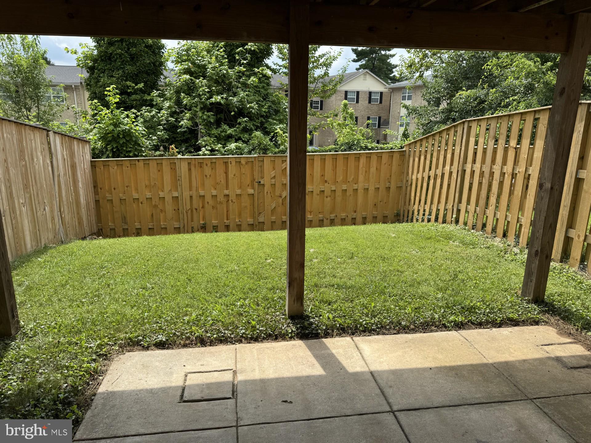 13 CARRIAGE WALK COURT