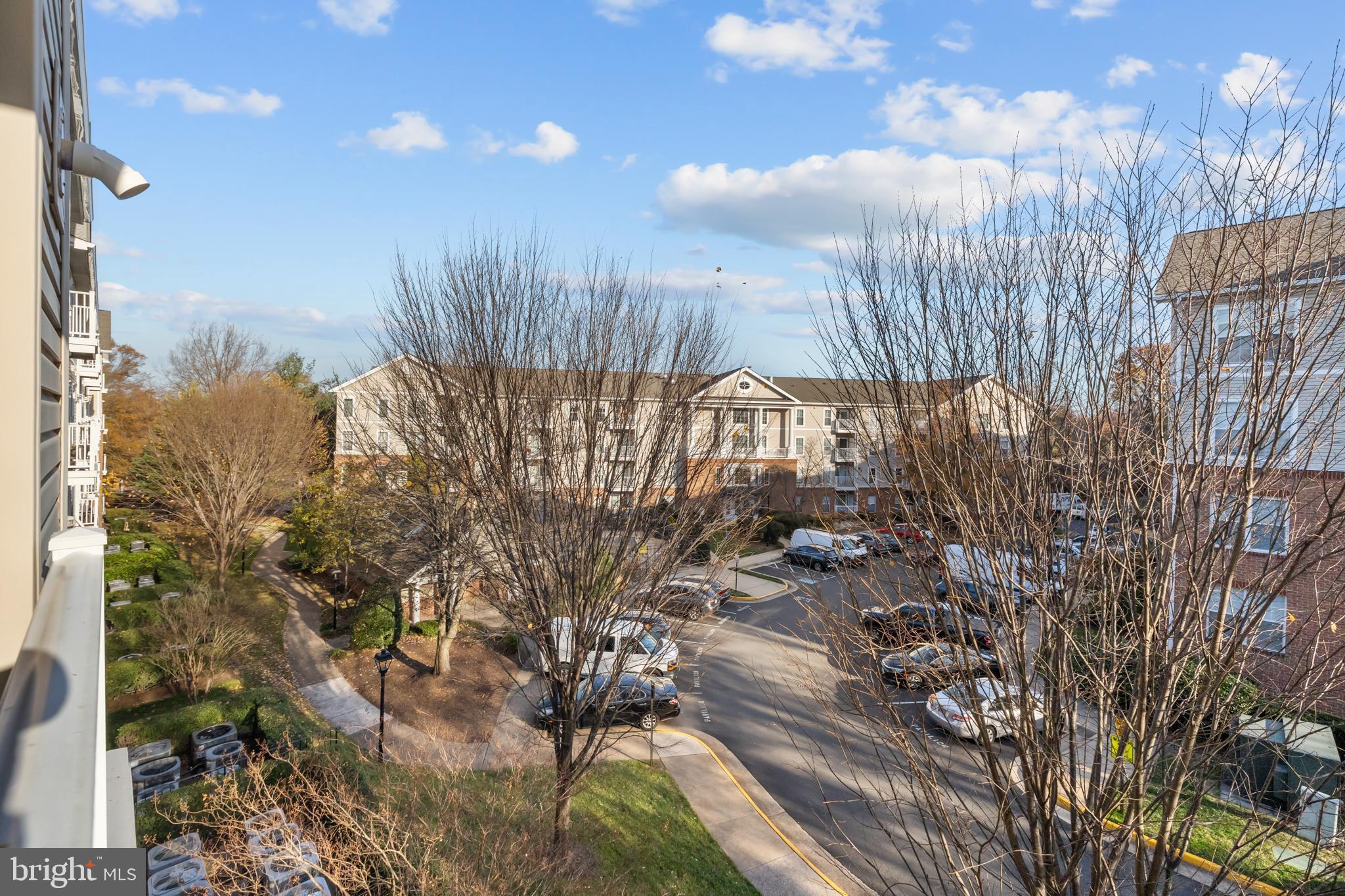 IDYLWOOD - Residential