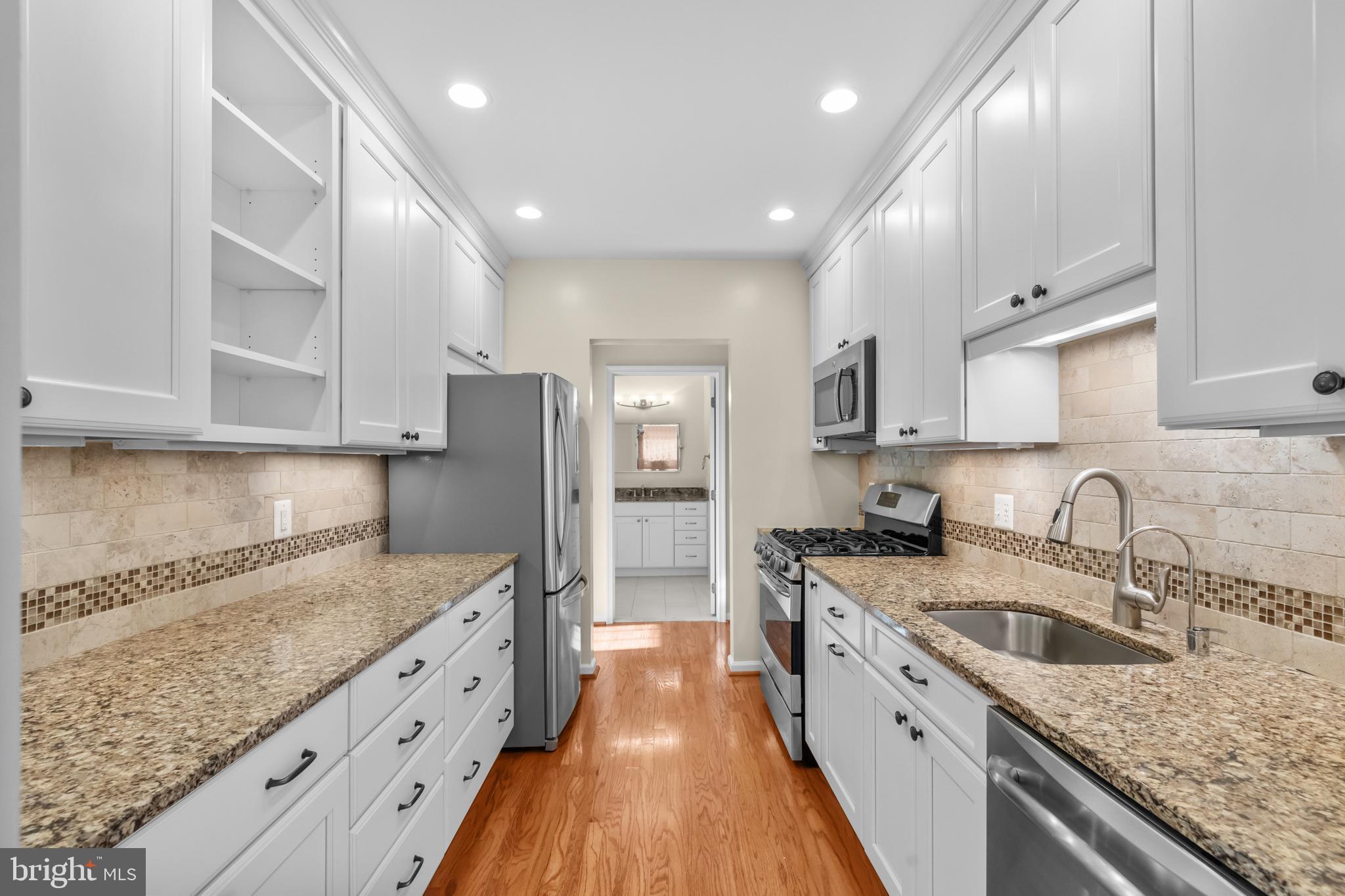 IDYLWOOD - Residential