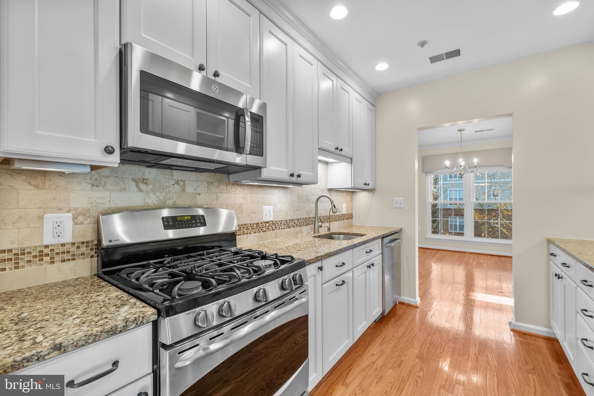 IDYLWOOD - Residential