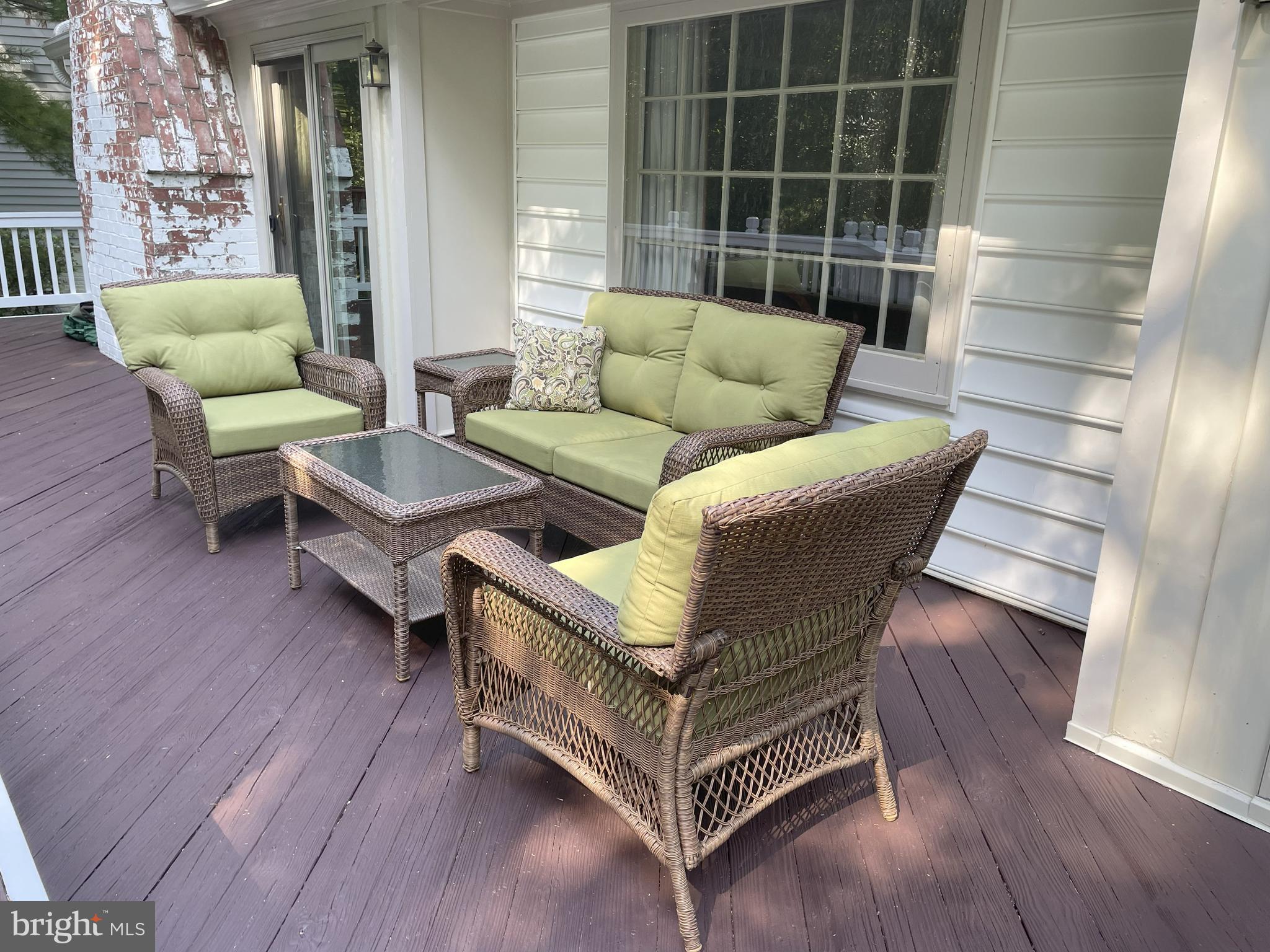 WASHINGTONIAN WOODS - Residential