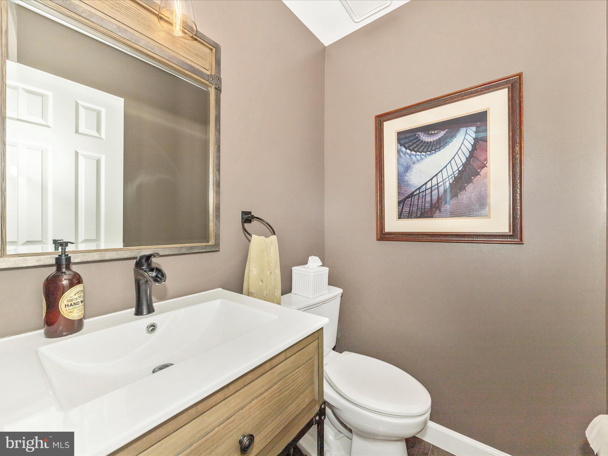 WASHINGTONIAN WOODS - Residential