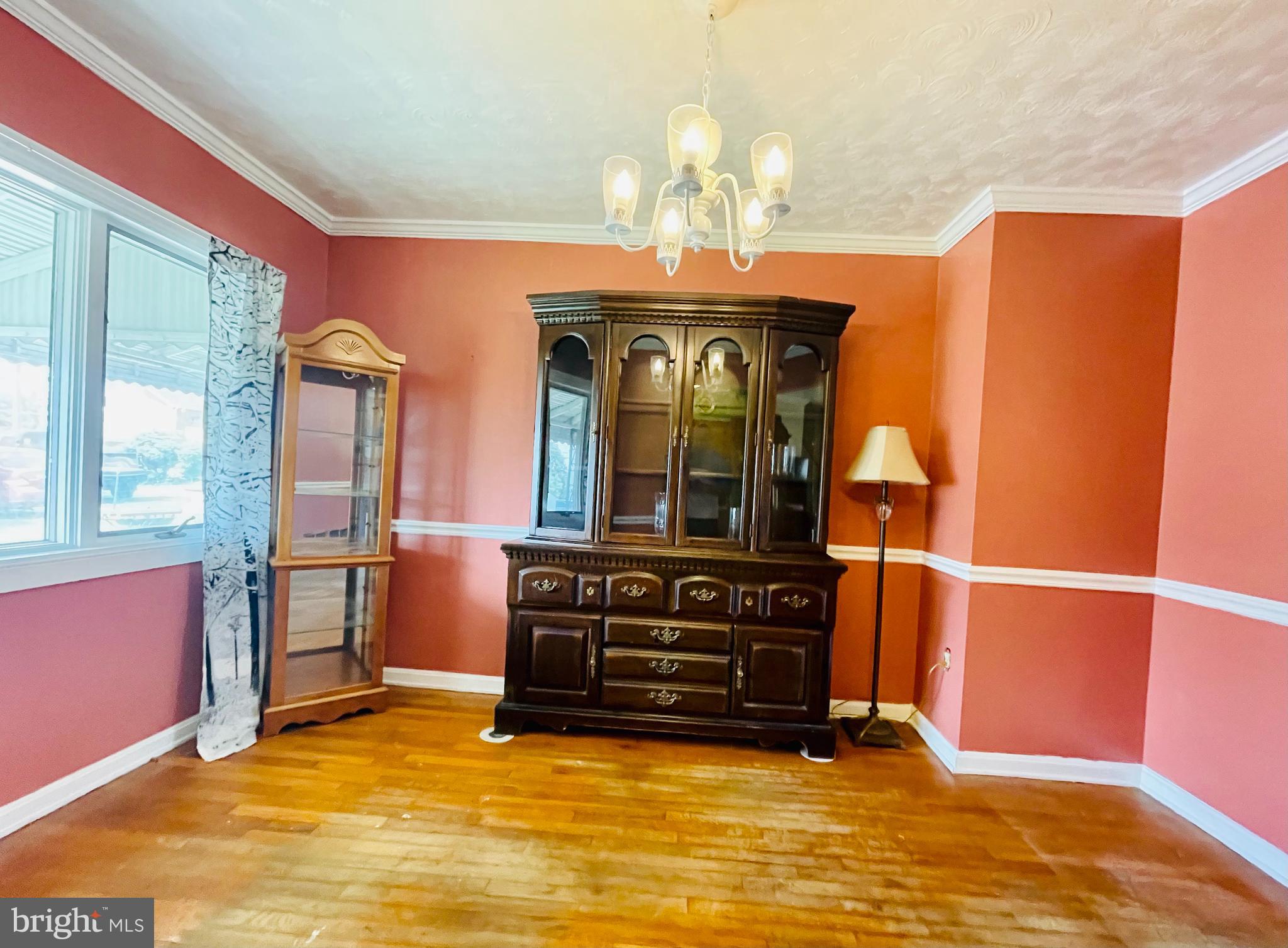 MIDDLE RIVER - Residential