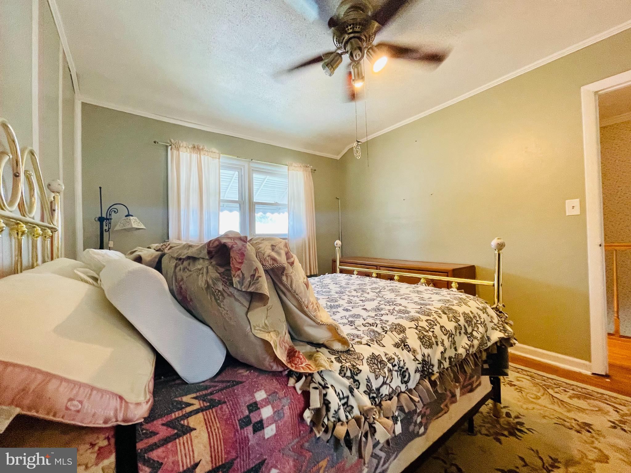 MIDDLE RIVER - Residential