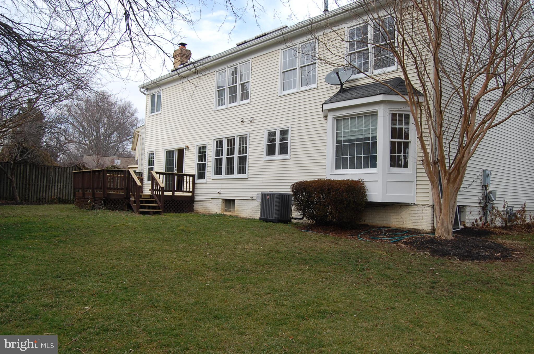 2413 BELLE HAVEN COURT