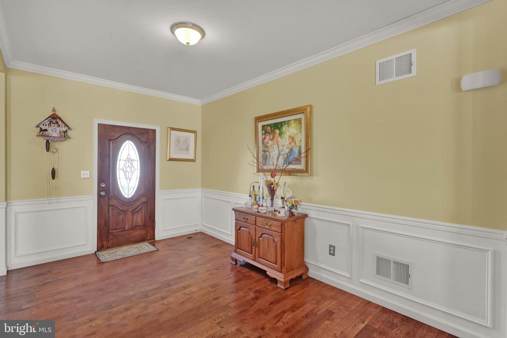 Photo of 641 WARMINSTER LN, LITITZ, PA 17543 (MLS # PALA2033040)