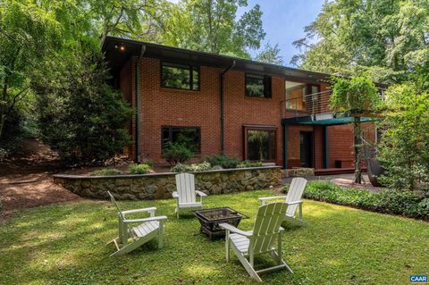 Homes For Sale - 1933 Blue Ridge Rd Rd<br/> CHARLOTTESVILLE, VA 22903