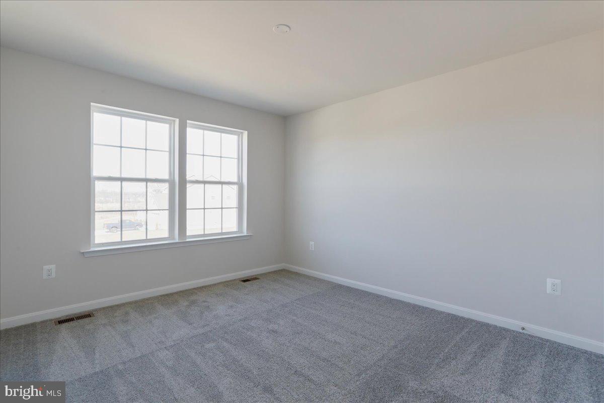 ABRAMS POINTE - Residential