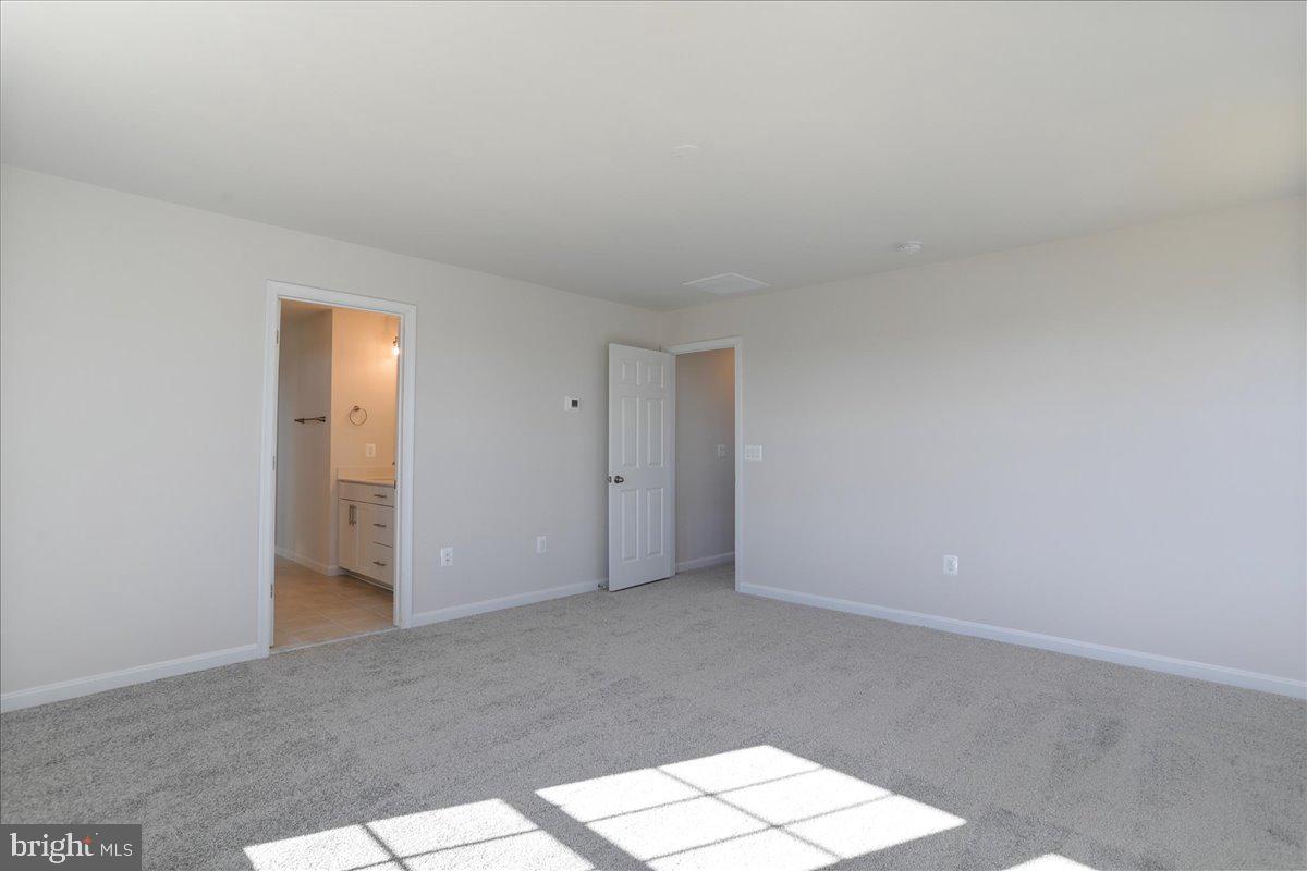 ABRAMS POINTE - Residential