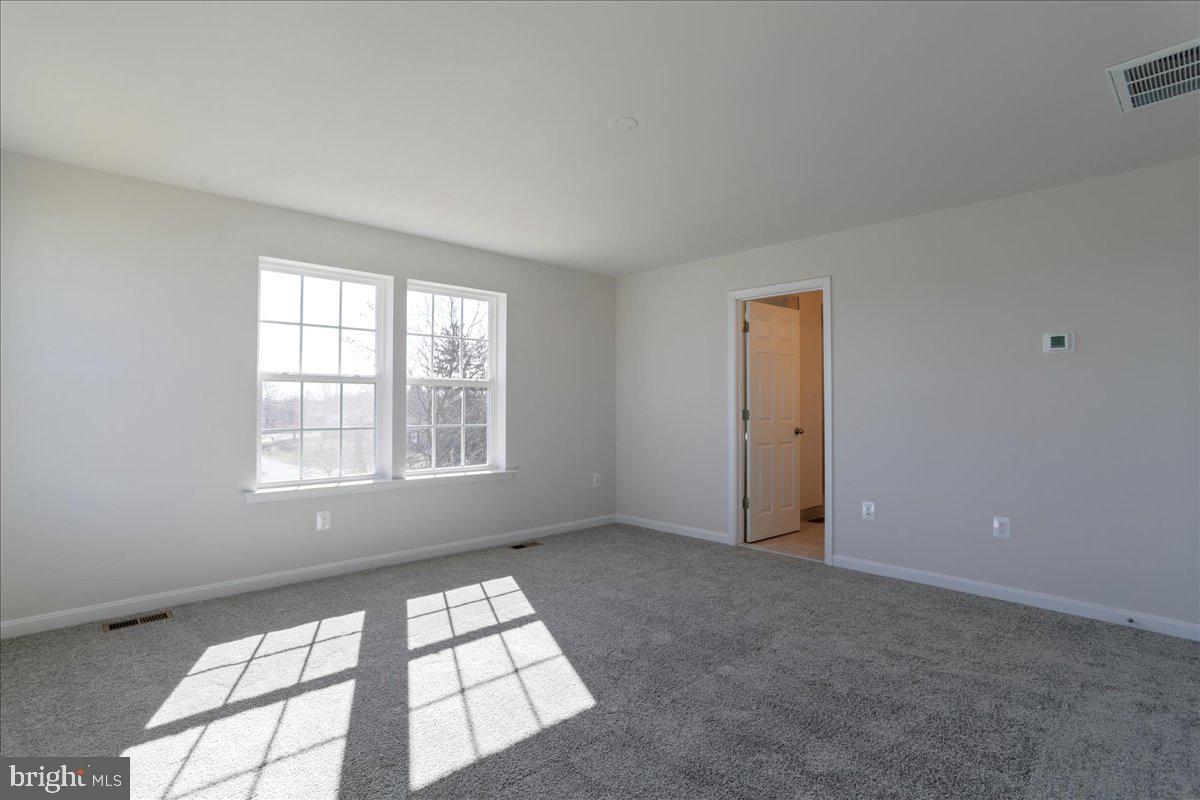 ABRAMS POINTE - Residential