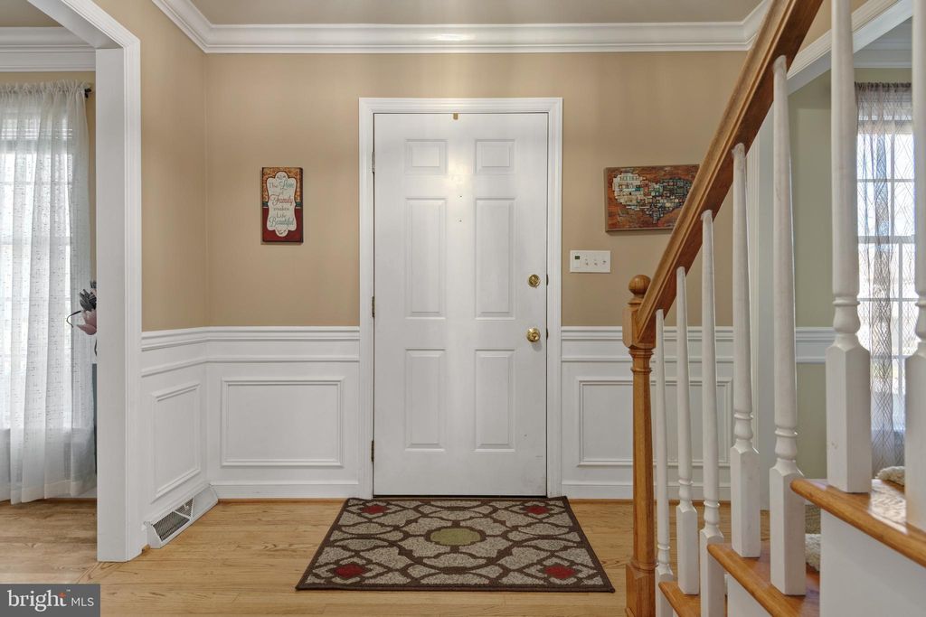 Photo of 735 Oxford Road, Lancaster, PA 17601 (MLS # PALA2060342)