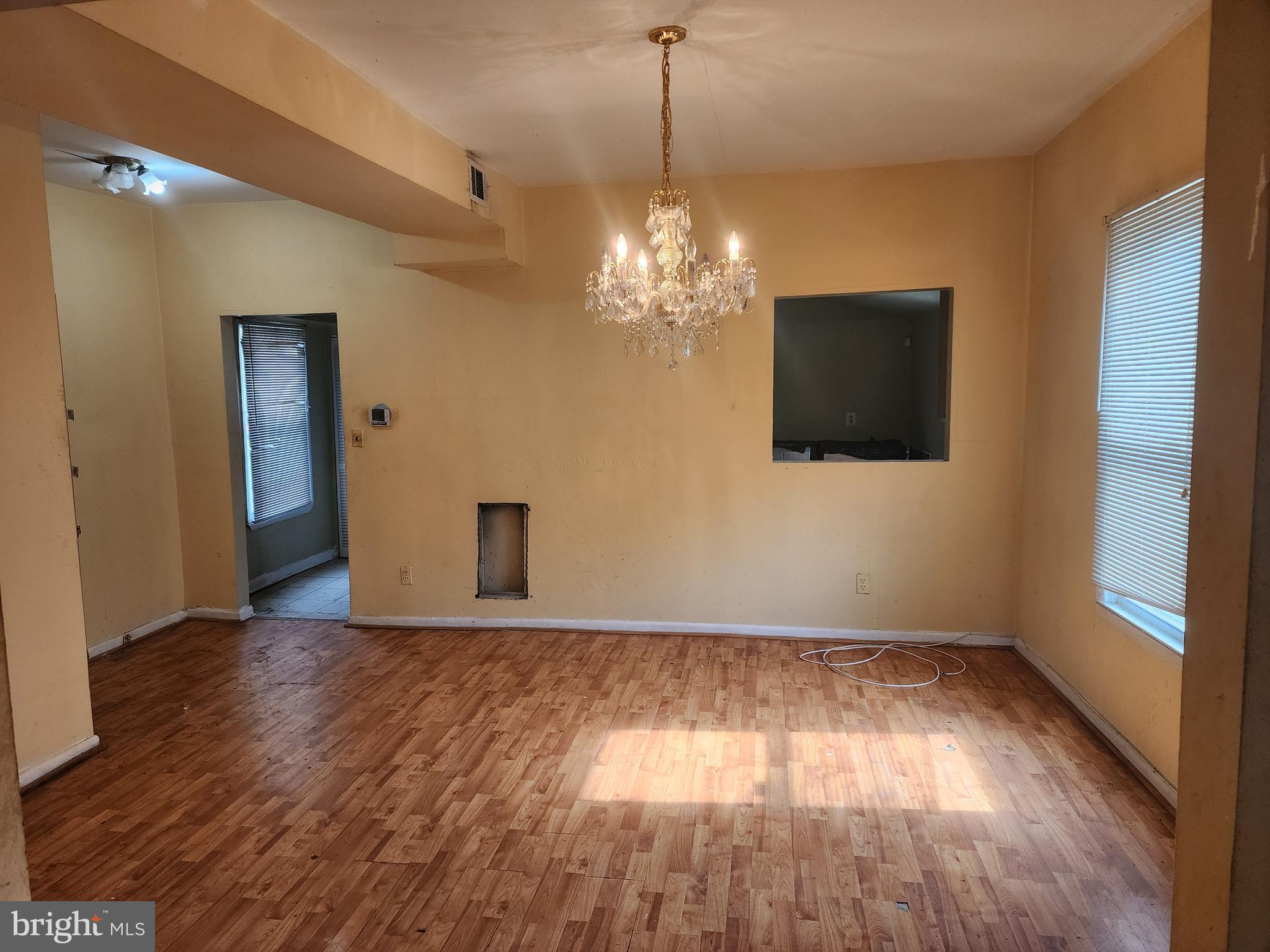 BRENTWOOD - Residential