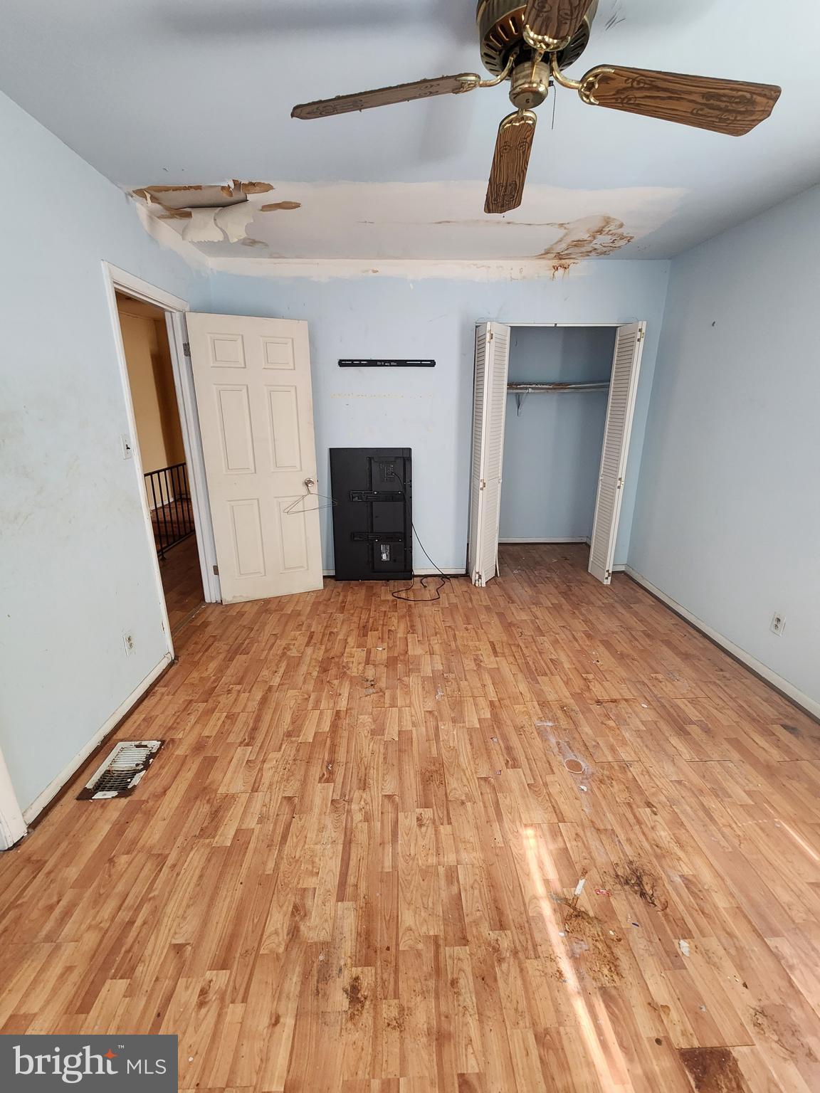 BRENTWOOD - Residential