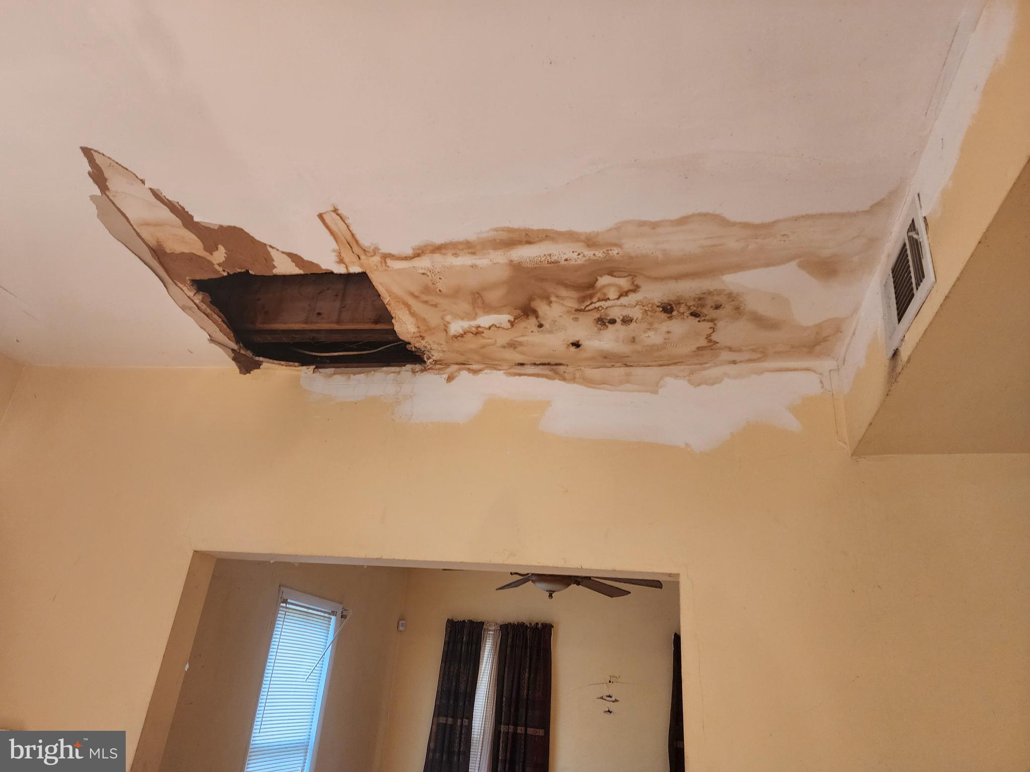 BRENTWOOD - Residential