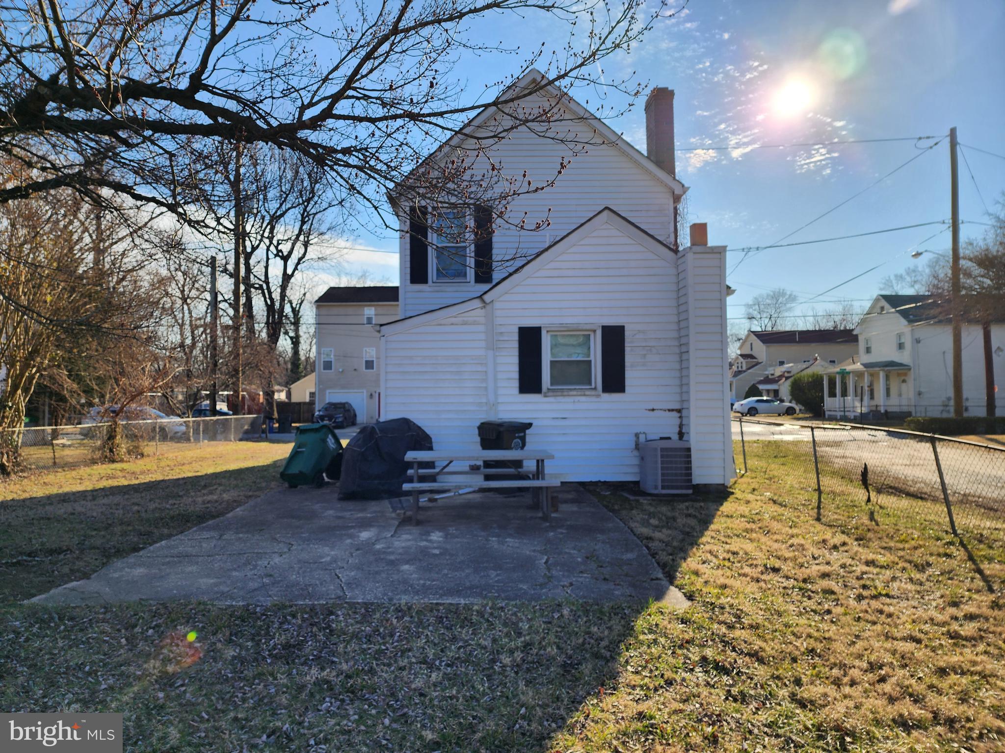 BRENTWOOD - Residential