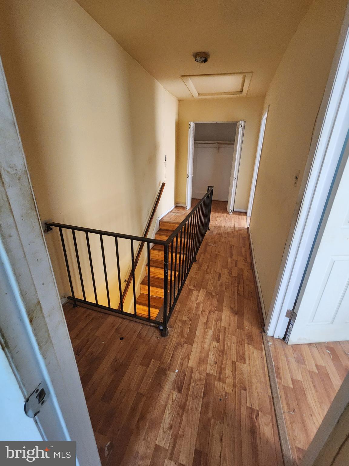 BRENTWOOD - Residential