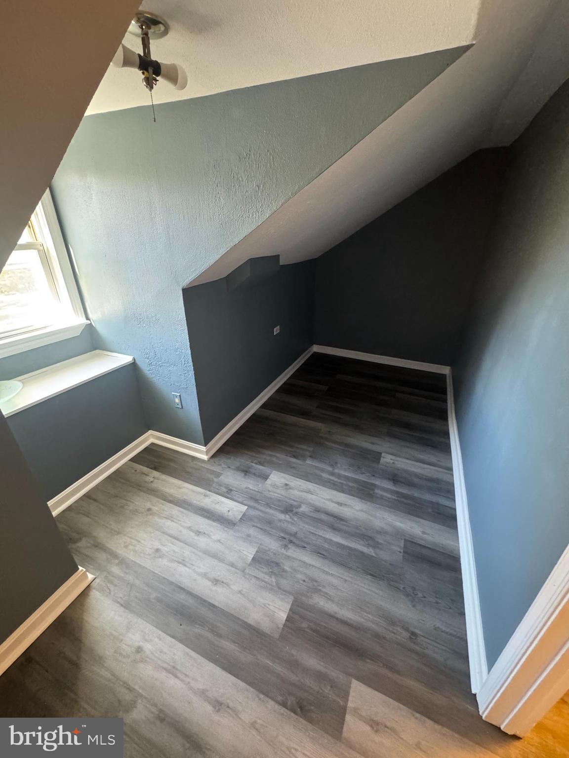 LEWISDALE - Residential Lease