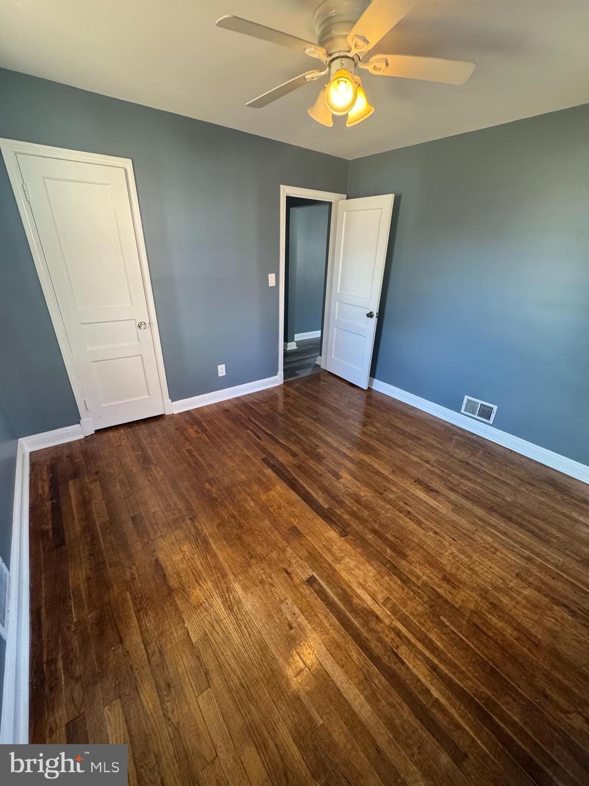 LEWISDALE - Residential Lease