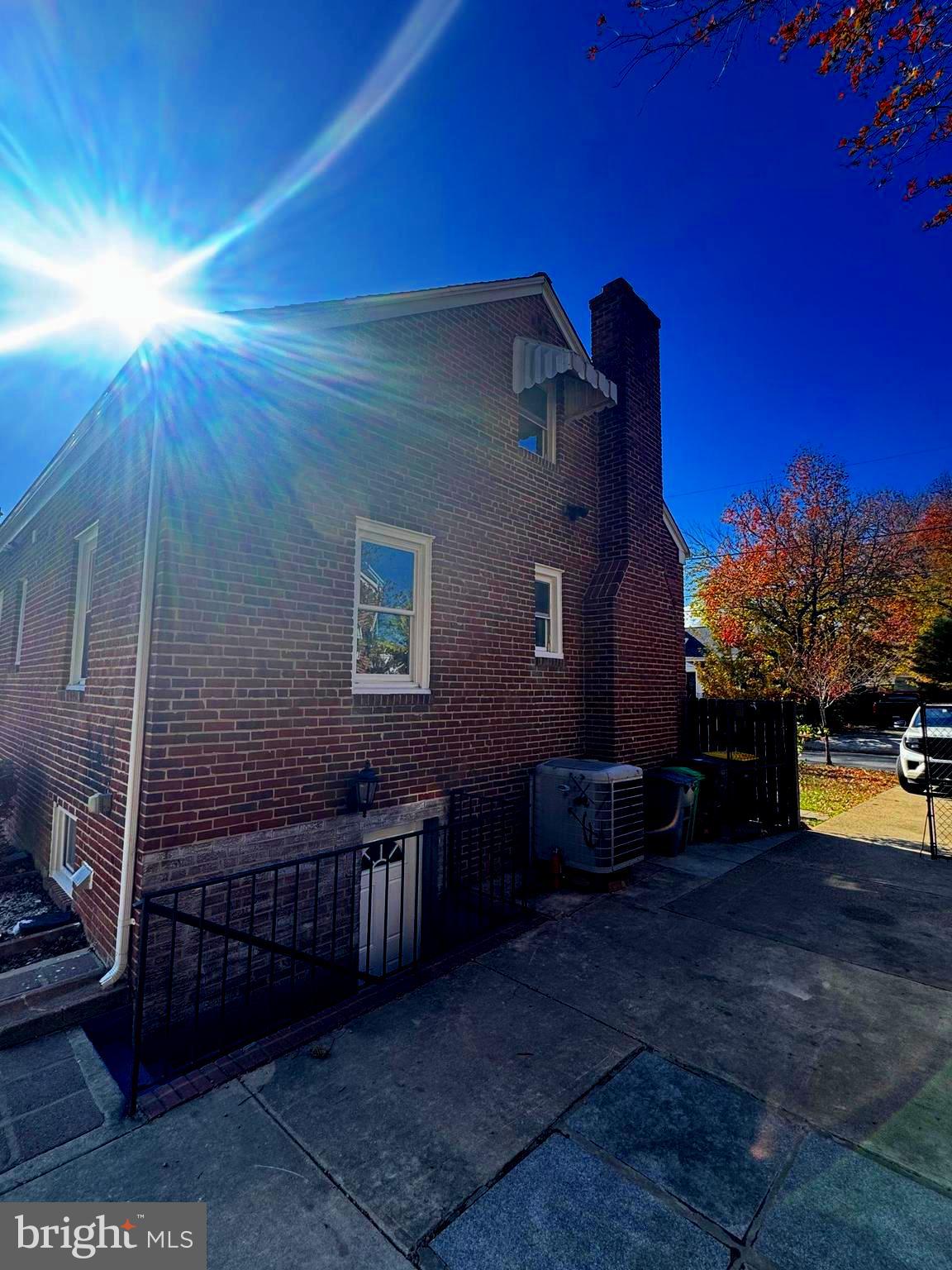 LEWISDALE - Residential Lease