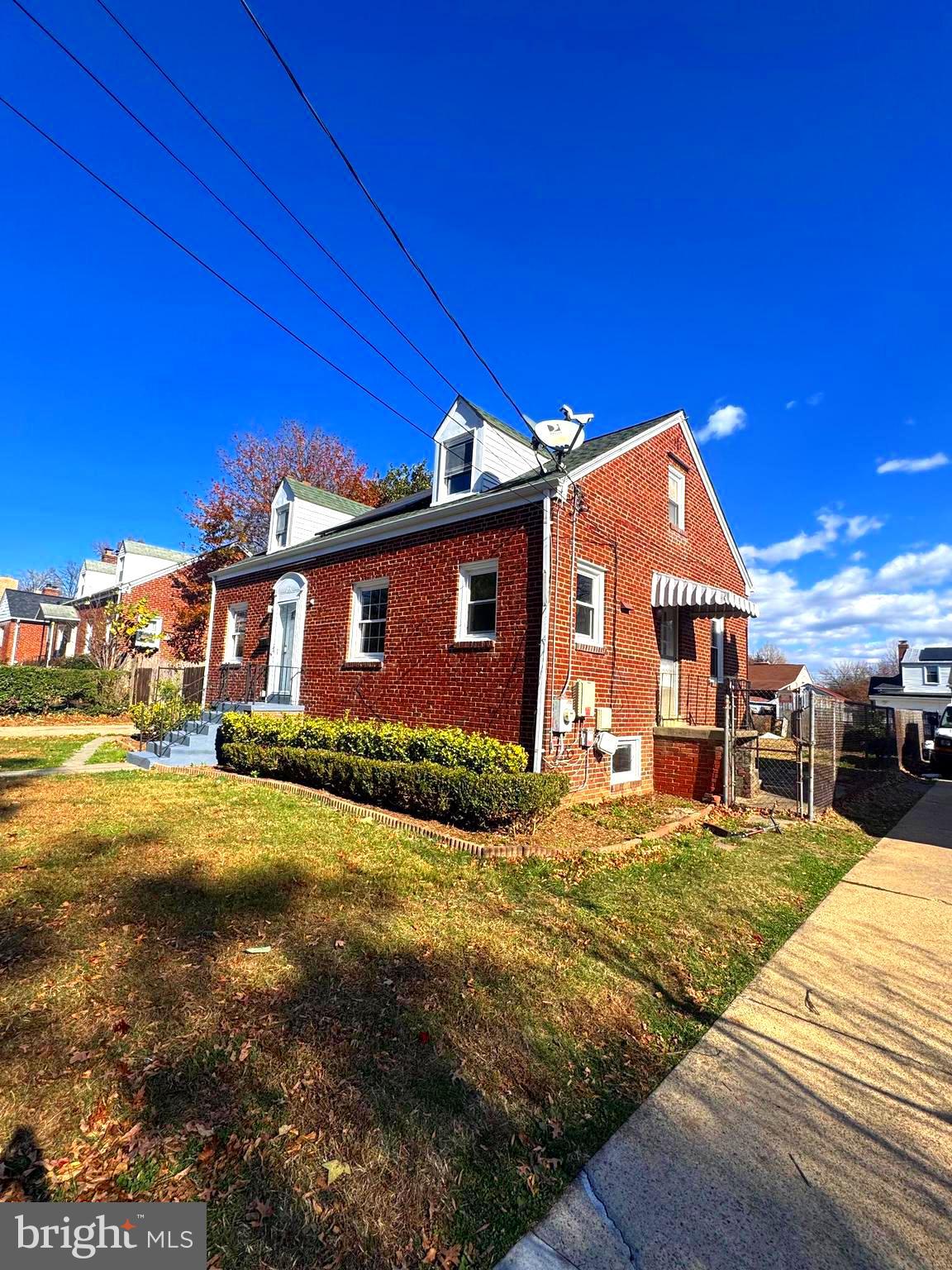 LEWISDALE - Residential Lease