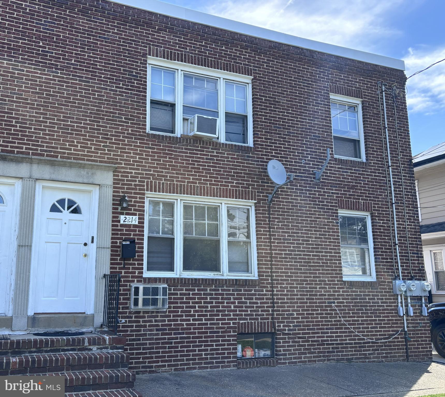 2214 COVE ROAD
