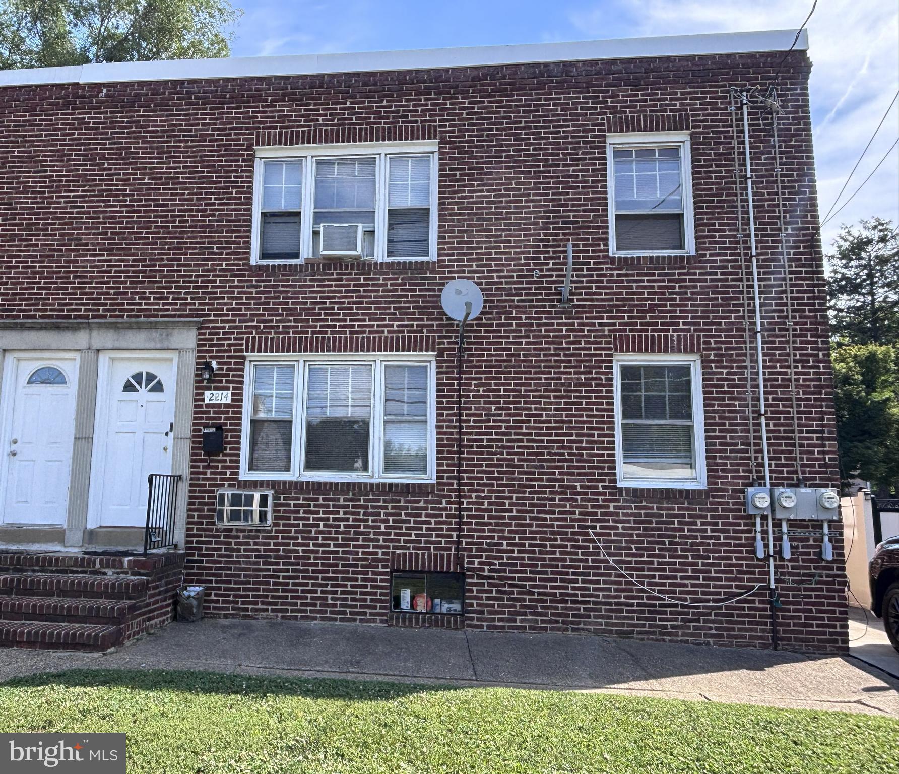2214 COVE ROAD