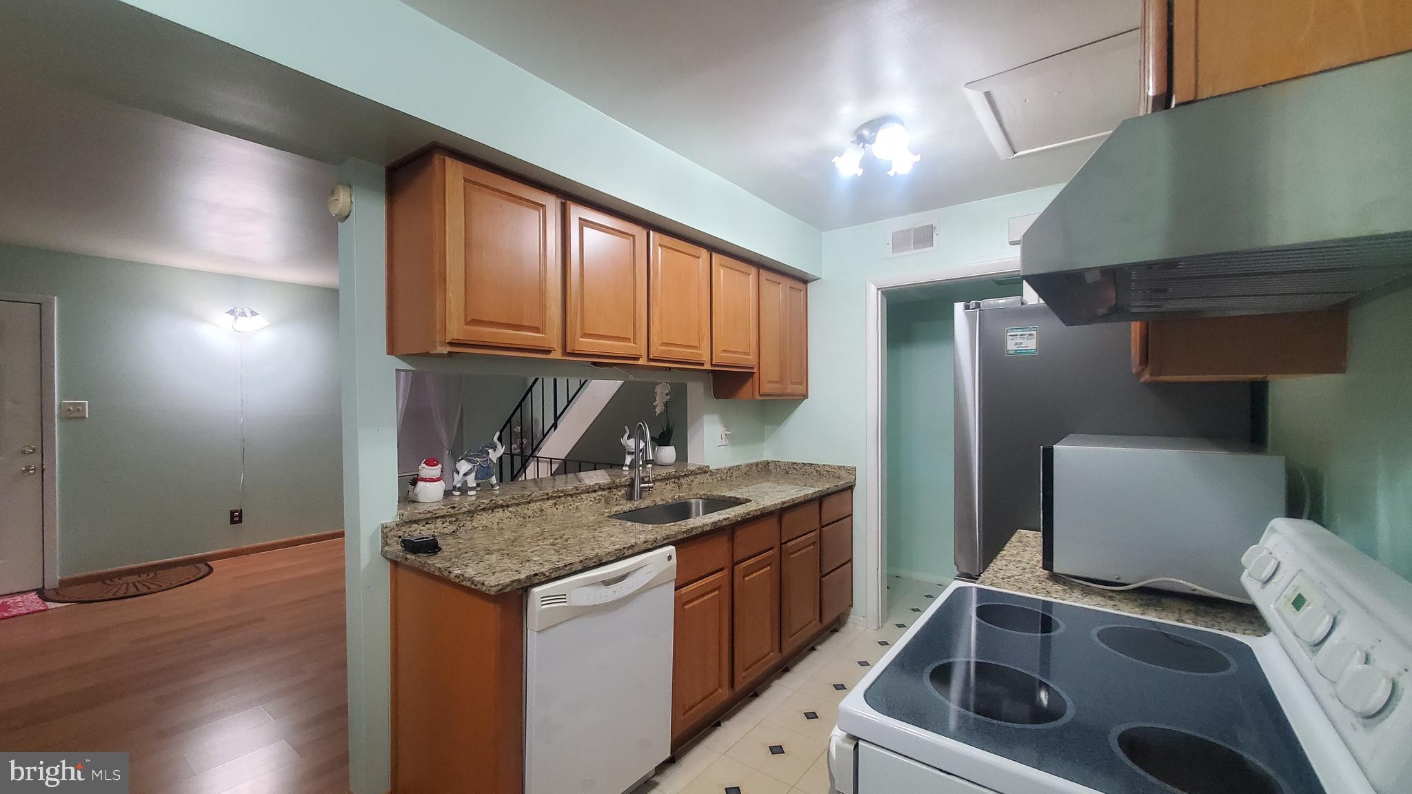 BROOKSHIRE - Residential