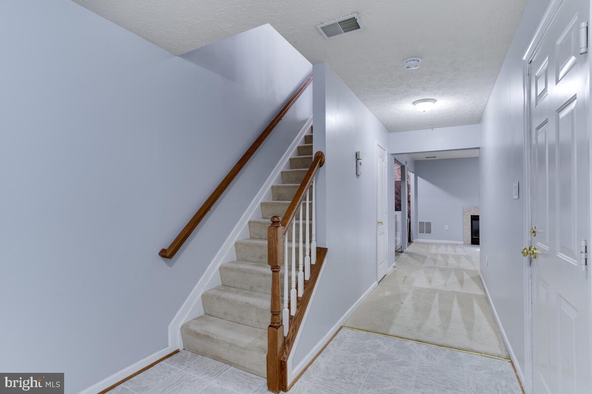 SOUTH HAMPTON SUB - Residential