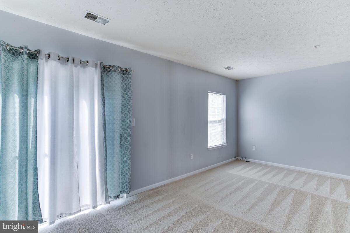 SOUTH HAMPTON SUB - Residential