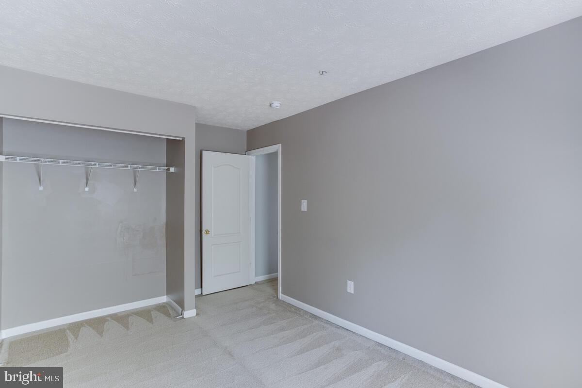 SOUTH HAMPTON SUB - Residential