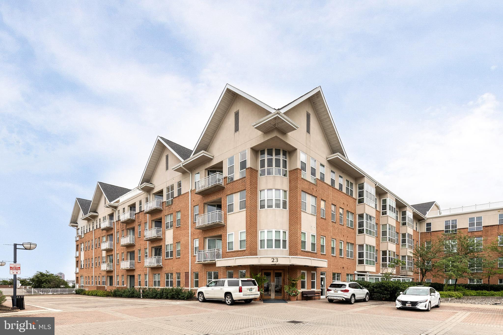 23 PIERSIDE DRIVE 316