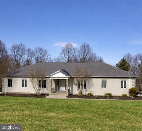 Photo of 4732 Westwind Dr, MOUNT AIRY, MD 21771 (MLS # MDFR2076392)