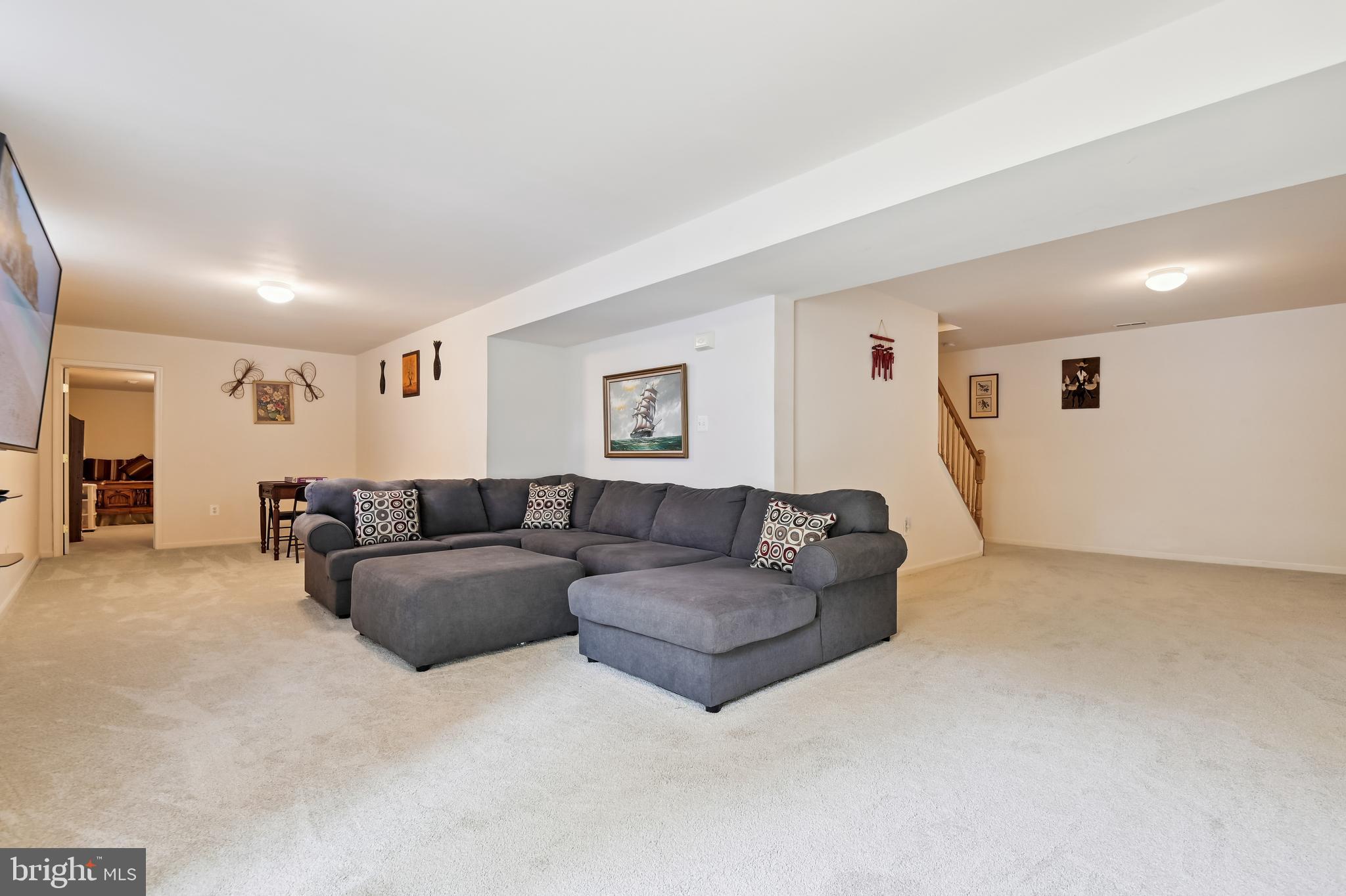 OAKS AT GARRISON FOREST - Residential