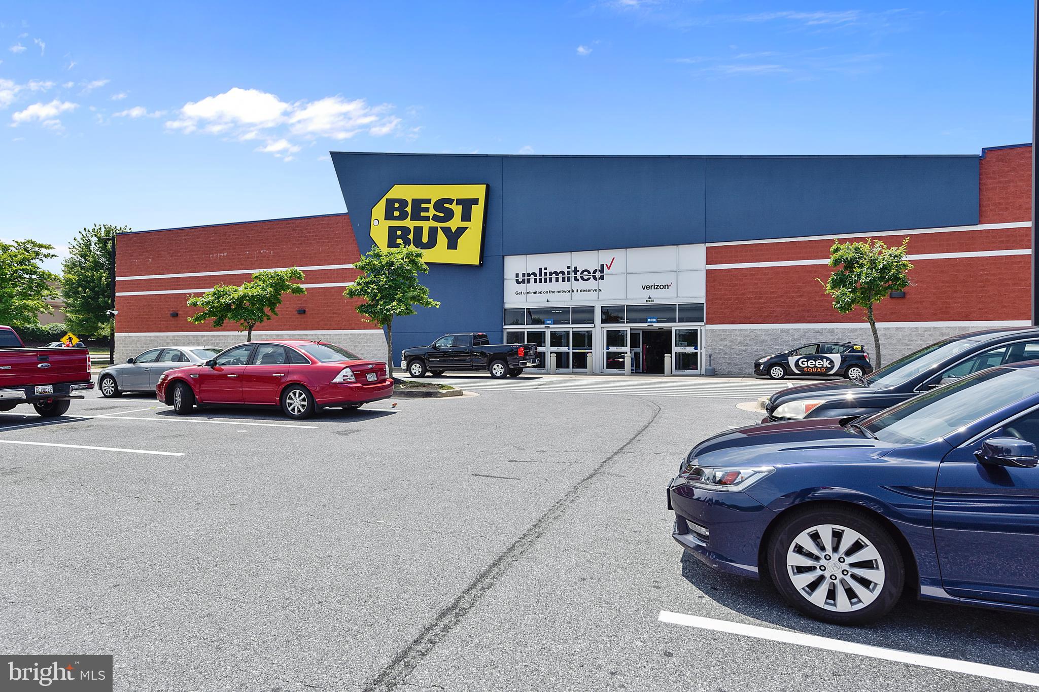 OAKS AT GARRISON FOREST - Residential