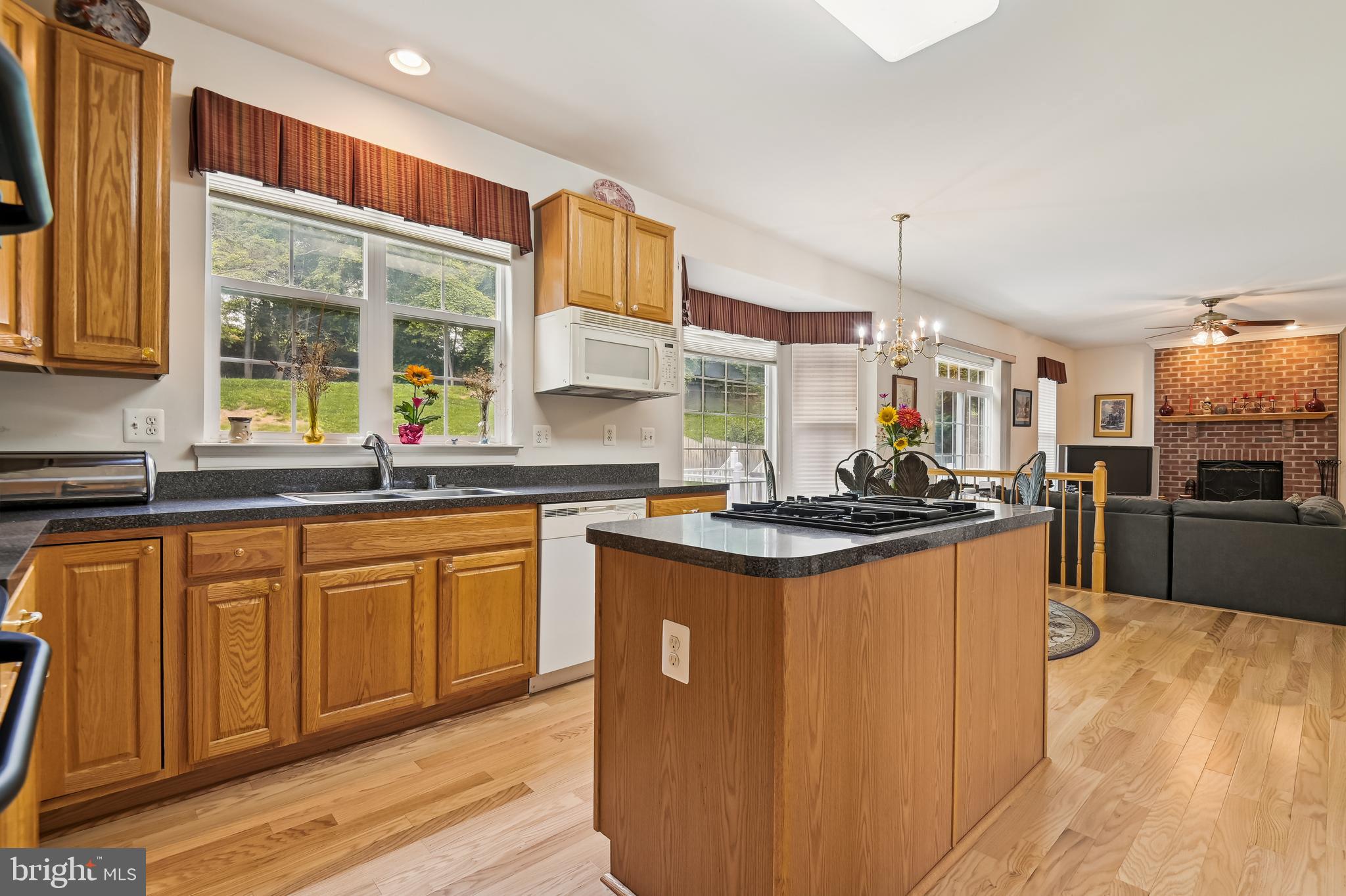 OAKS AT GARRISON FOREST - Residential