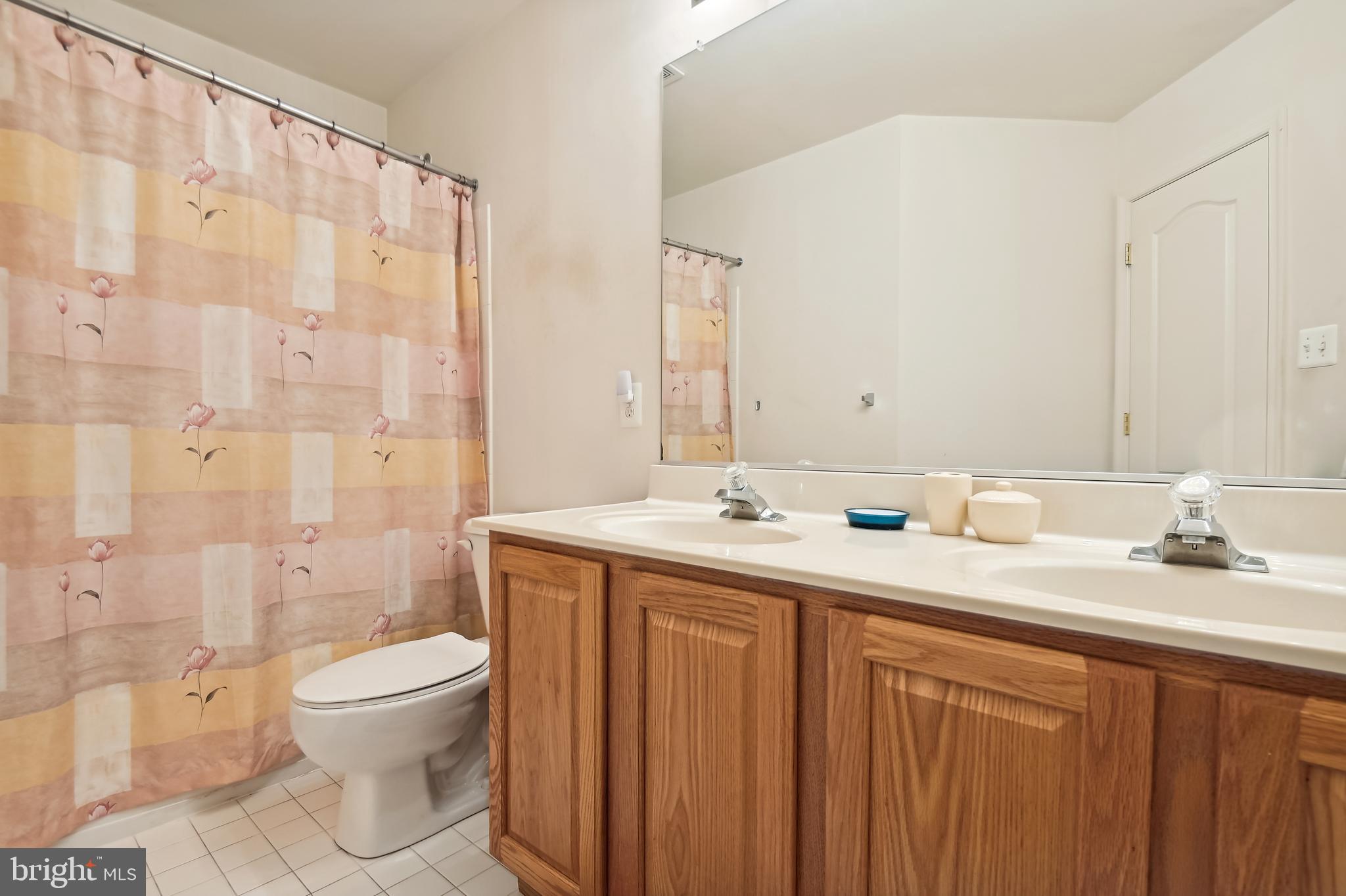 OAKS AT GARRISON FOREST - Residential