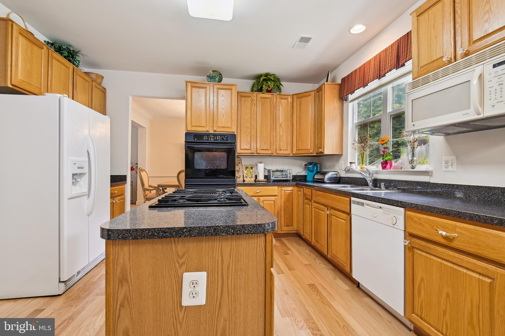 OAKS AT GARRISON FOREST - Residential