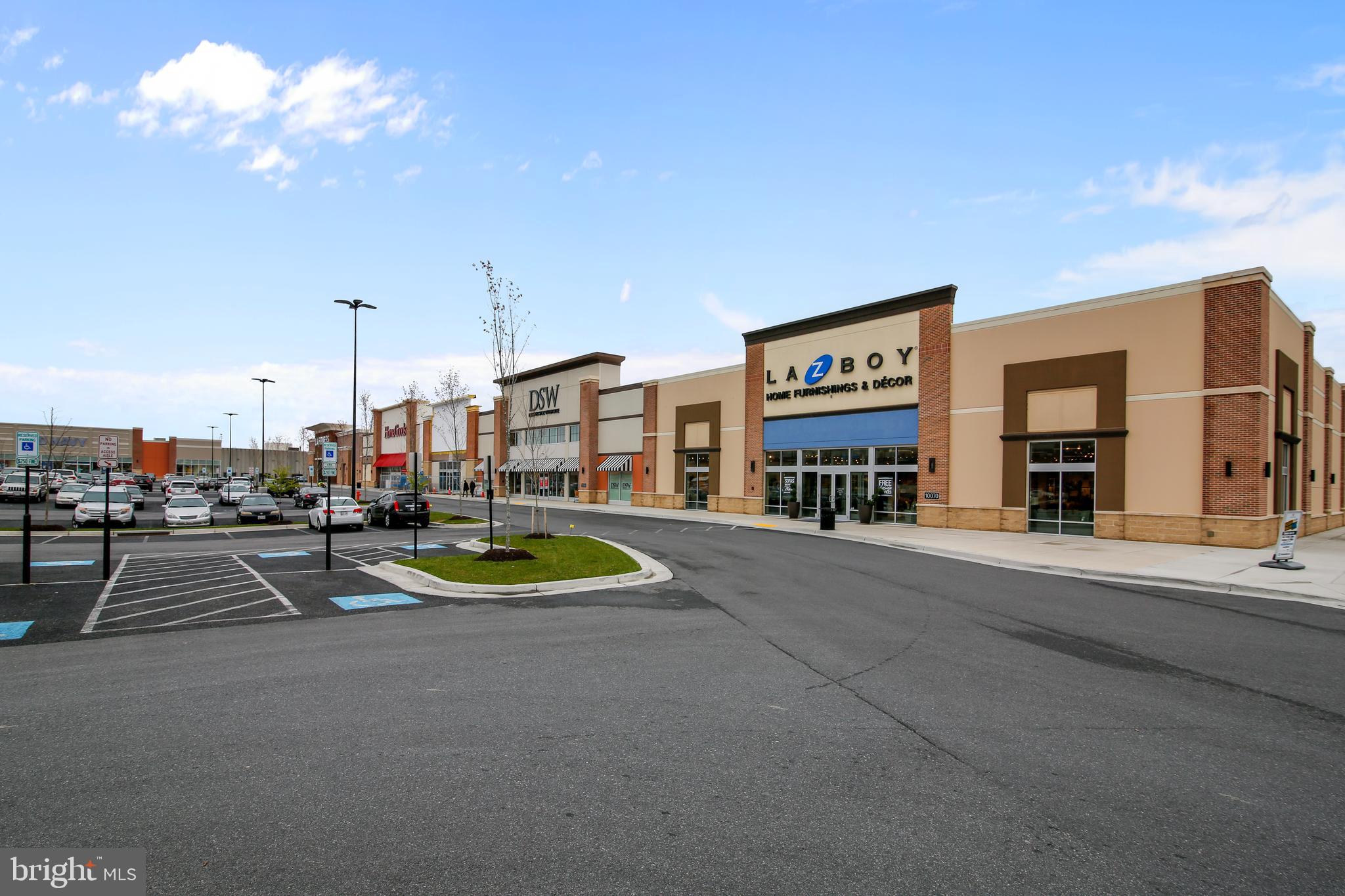 OAKS AT GARRISON FOREST - Residential