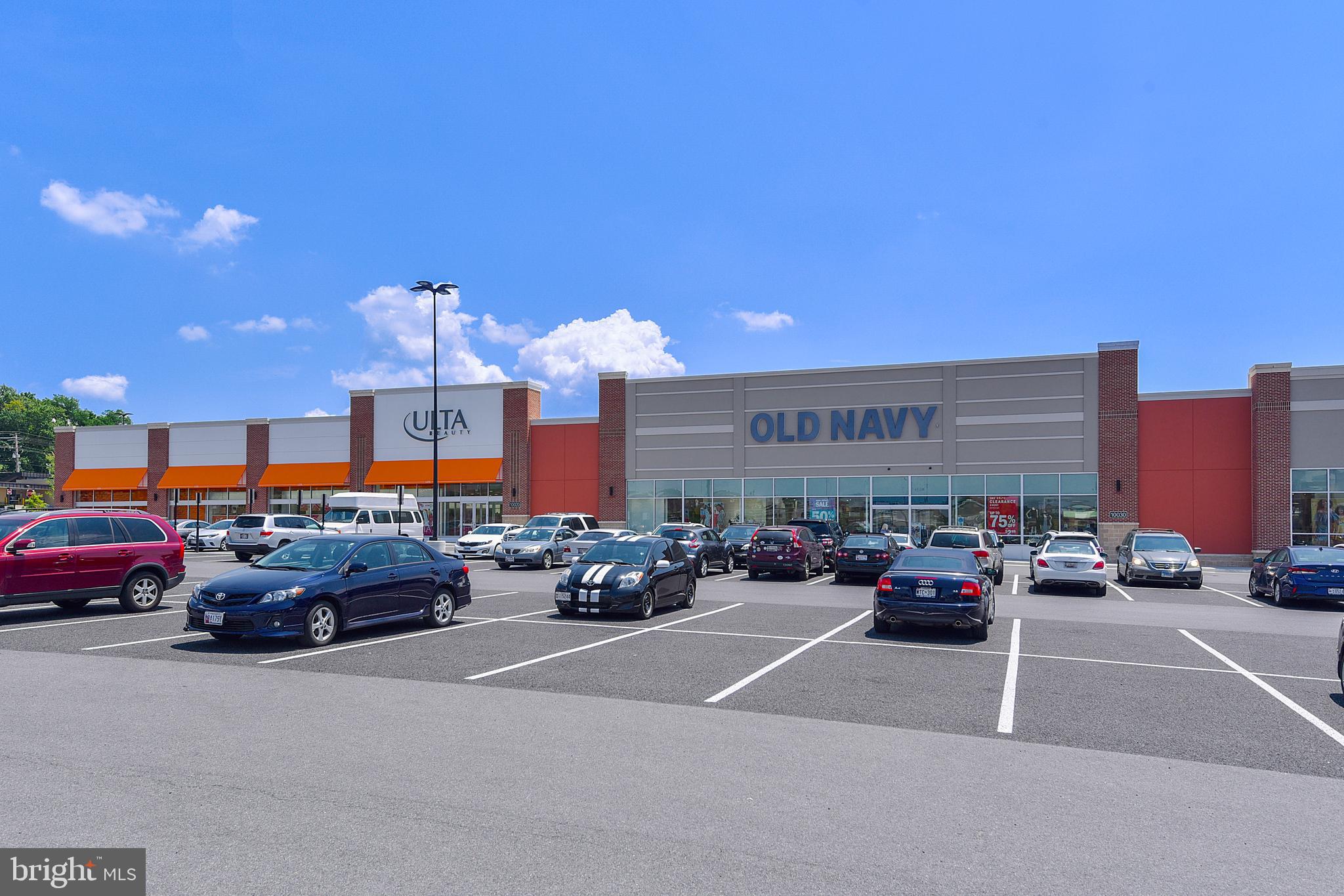 OAKS AT GARRISON FOREST - Residential