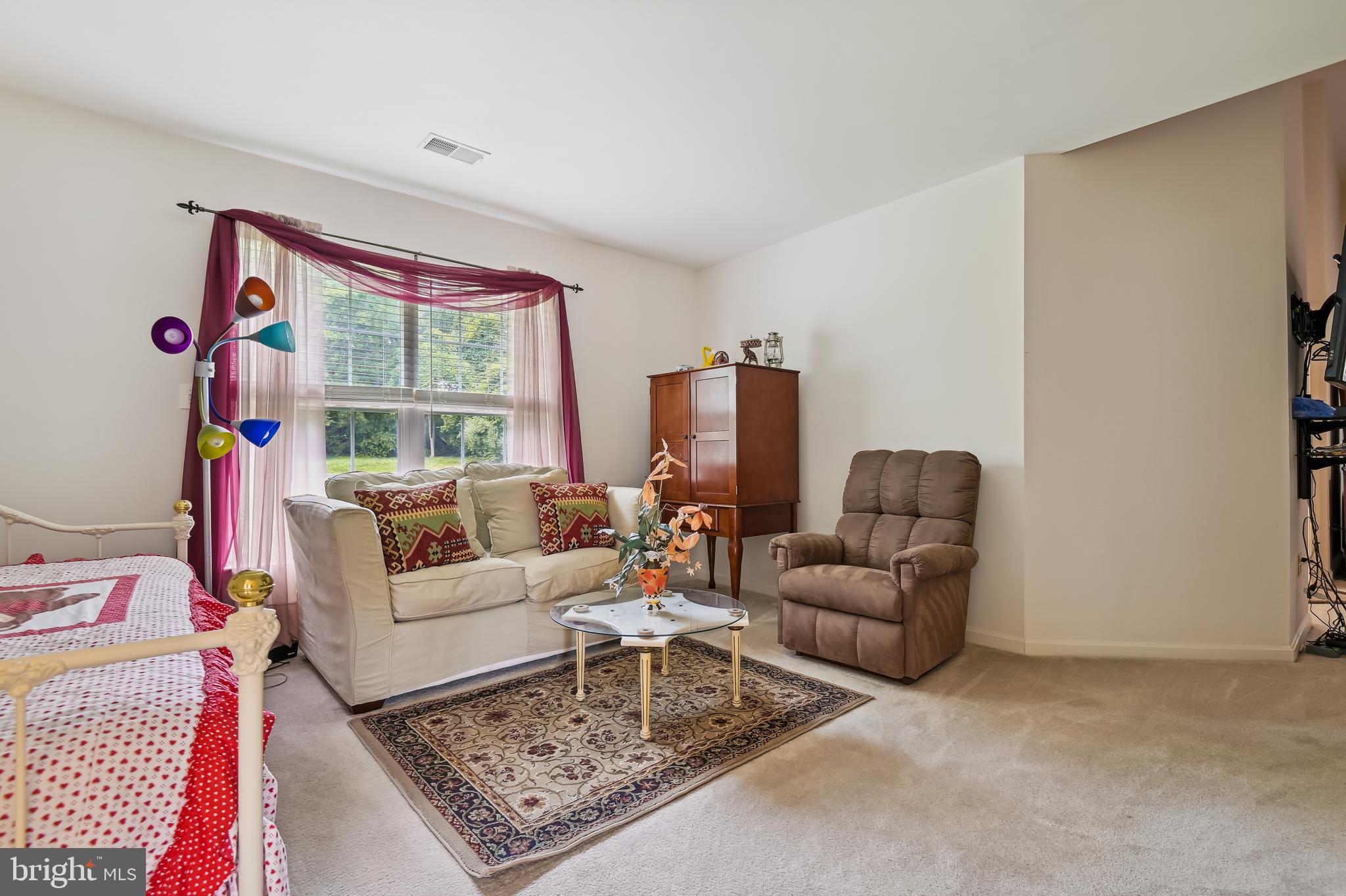 OAKS AT GARRISON FOREST - Residential