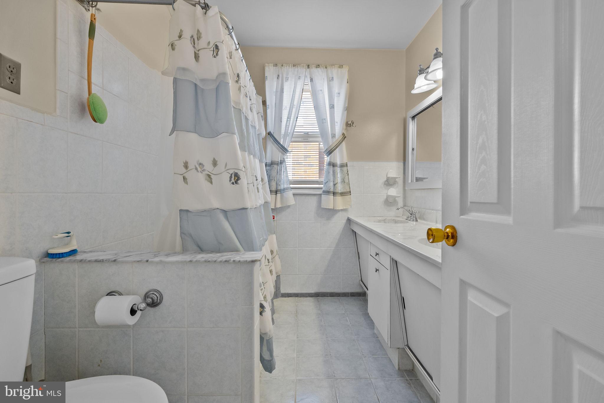 RHAWNHURST - Residential