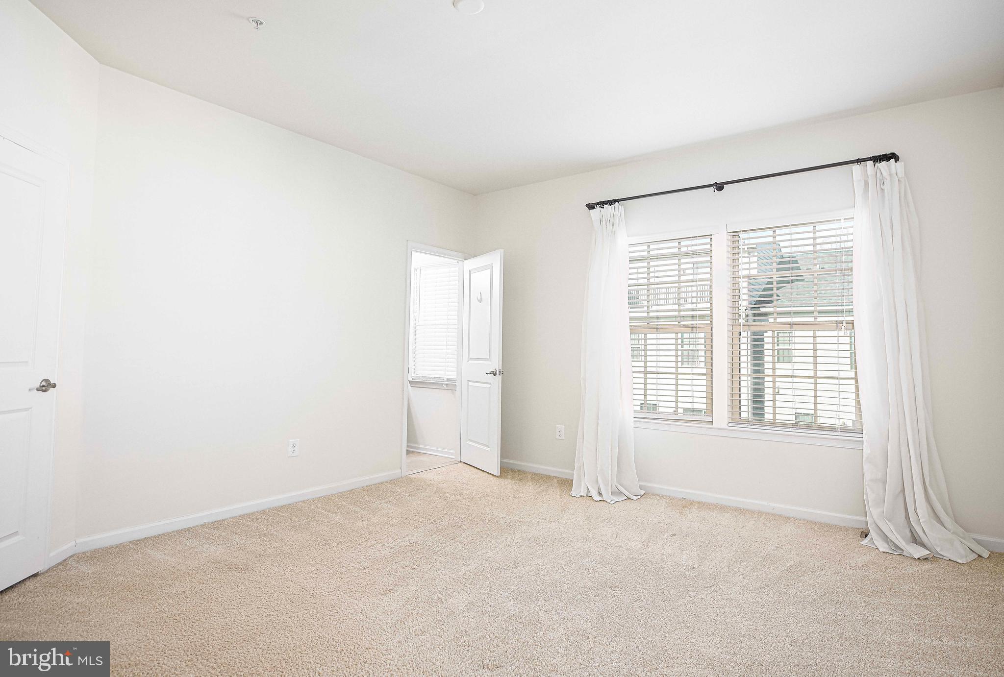 PRESERVE AT WINDLASS RUN - Residential