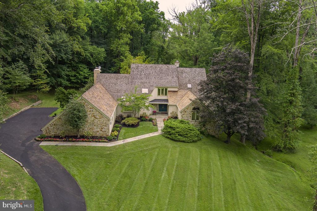 Photo of 769 S Warren Avenue, MALVERN, PA 19355 (MLS # PACT2114824)