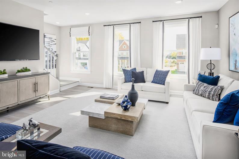 LAKE LINGANORE OAKDALE - Residential