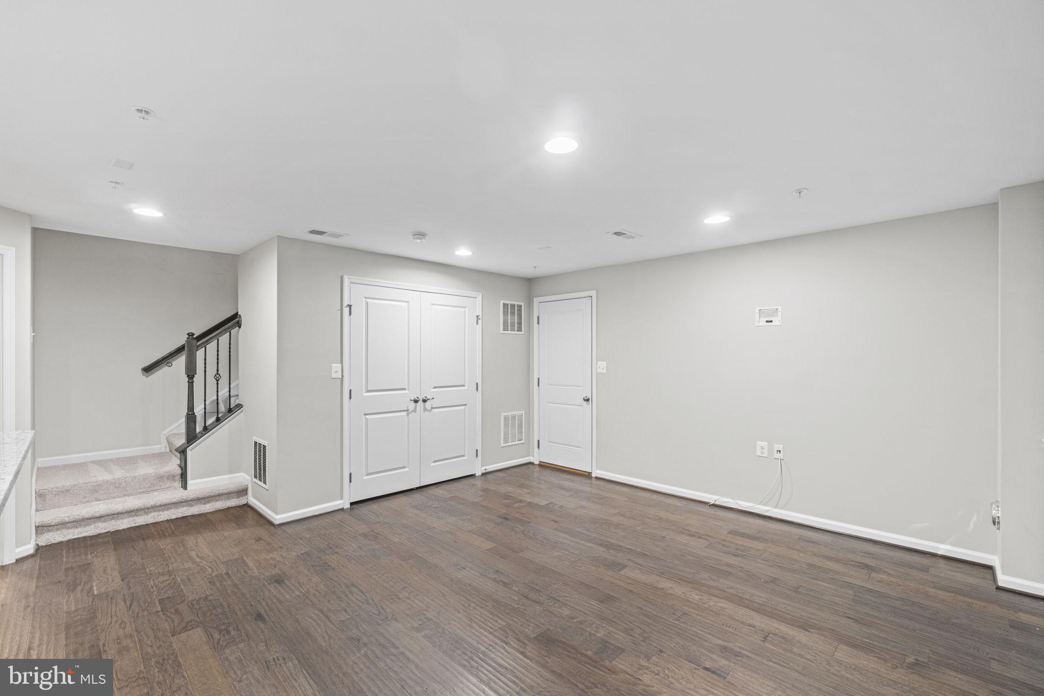 BALLARD GREEN - Residential