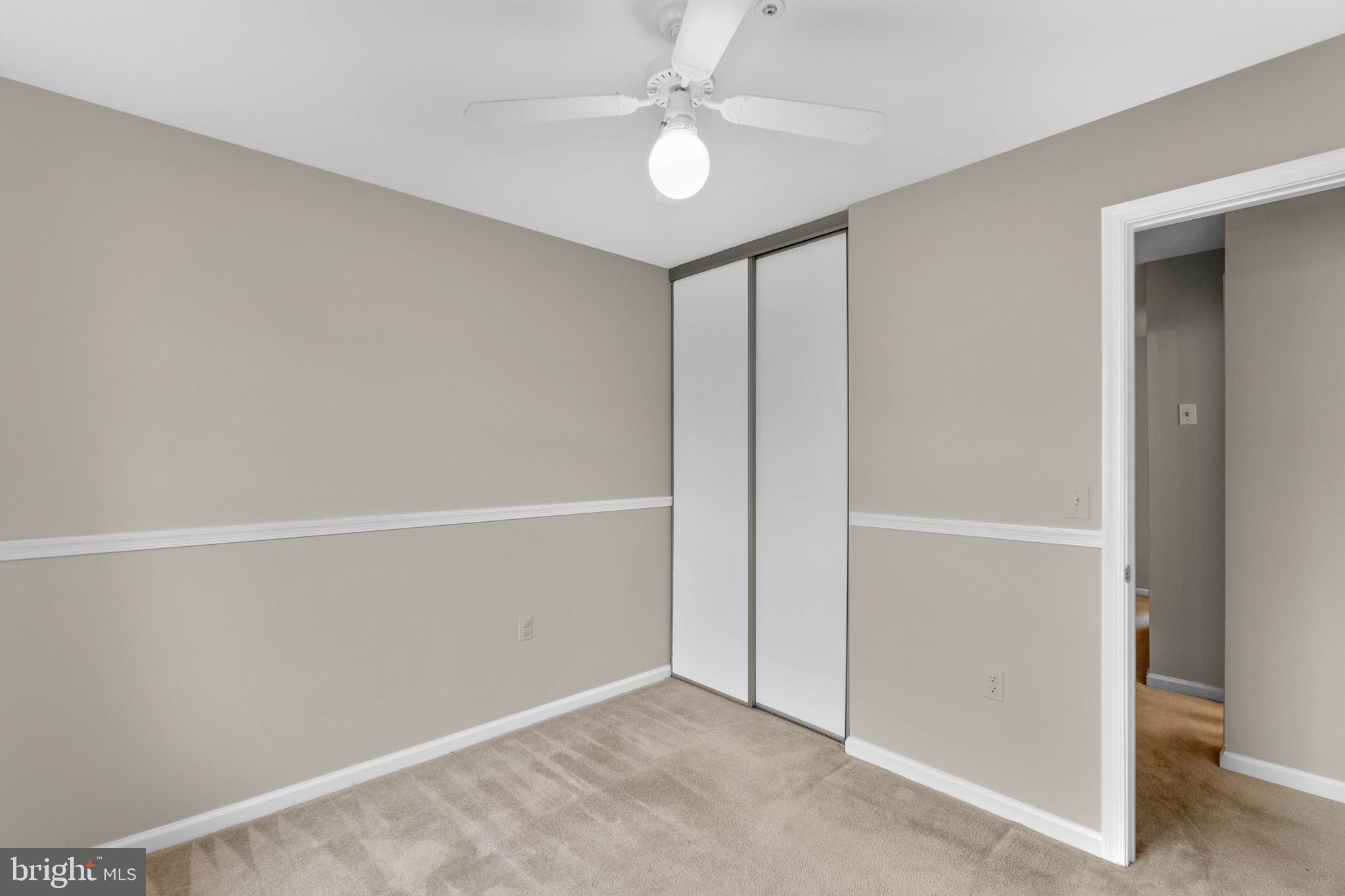 STONEHAVEN MEWS IN CROFTON VILLAGE - Residential Lease