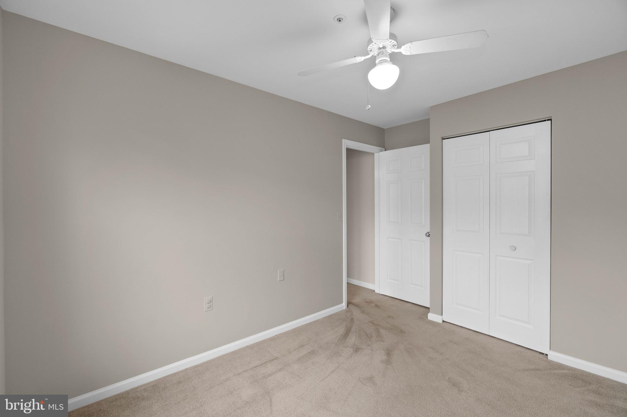 STONEHAVEN MEWS IN CROFTON VILLAGE - Residential Lease