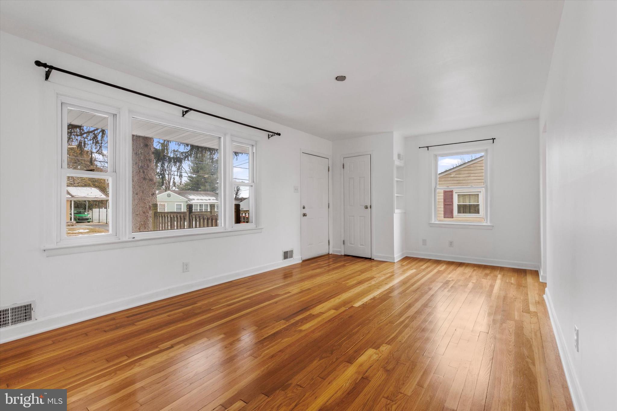 CUMBERLAND PARK - Residential