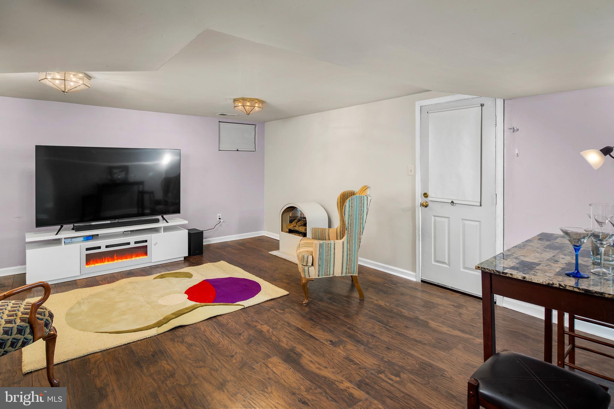 NATIONAL RESEARCH - Residential