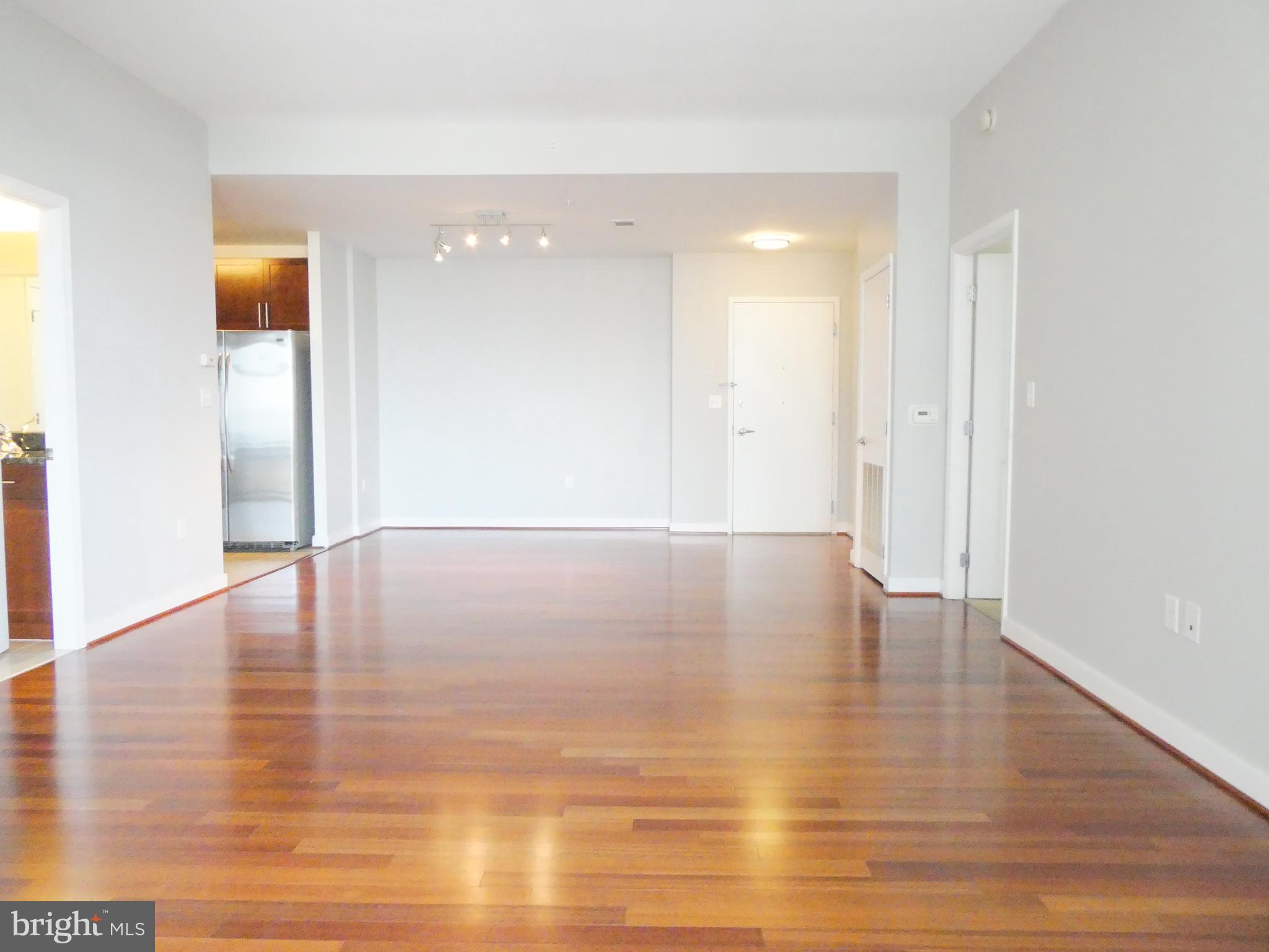 NATIONAL HARBOR - Residential Lease